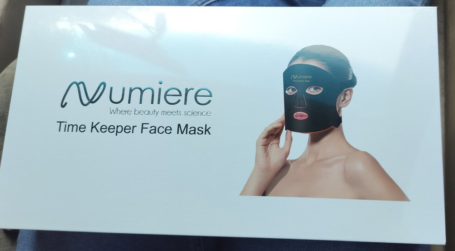 Numiere Time Keeper Face Mask