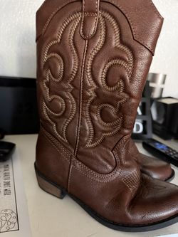 Girls Boots