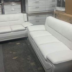 Vendo Sofá Y Loveseat Totalmente Nuevo En Caja  