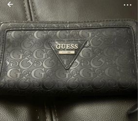 Guess wallet