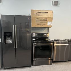 ✨ Samsung 4-Piece Kitchen Set – Black Stainless ✨ 
