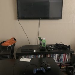 TV (Furniture Package)
