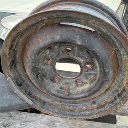 Lincoln Steel Wheels. 4 Each 5 On 5 1/2 X 5 Wide