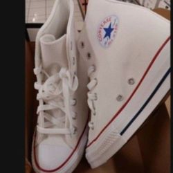Converse Ladies Hi Tops. New.  Sizes Below 