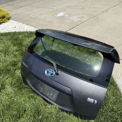 2012-2017 Toyota Prius - C - Tailgate Gray