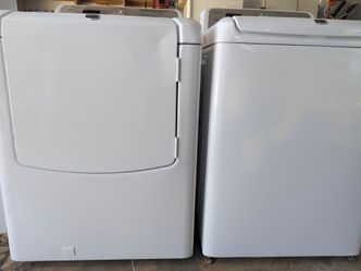 MAYTAG  WASHING MACHINE AND GAS DRYER.