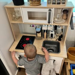 Kids Working Play Kitchen 