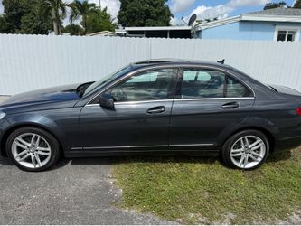 2013 Mercedes C300
