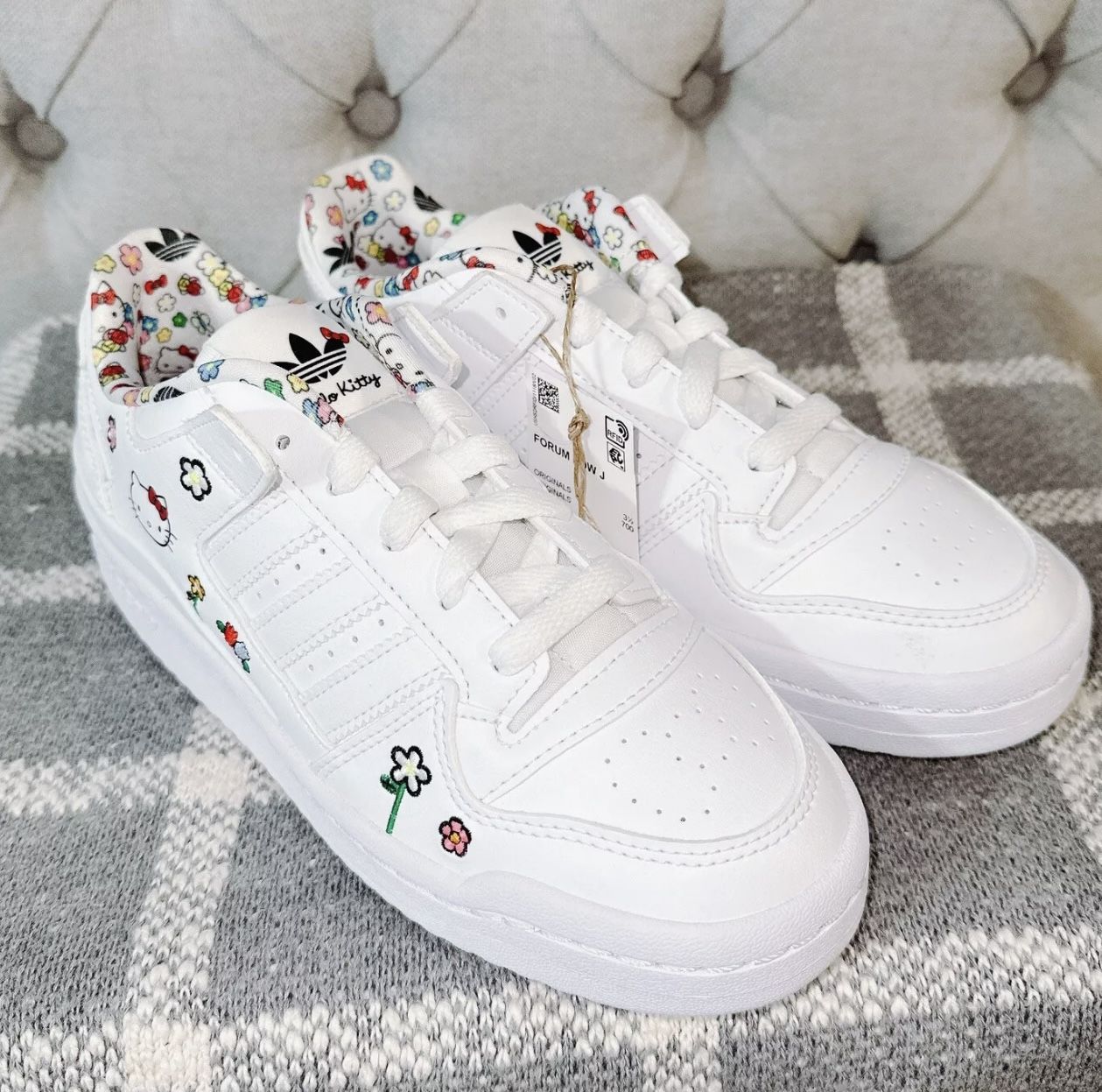 adidas Hello Kitty x Forum Low J 'Floral' IG0301