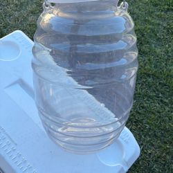5 Gallon Clean Water Jug/ Jarrón Para Agua 