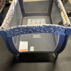 Baby trend Portable Playard 