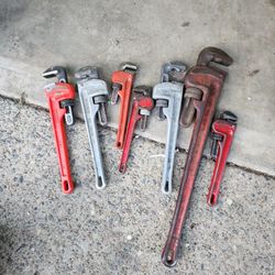 pipe wrenches 14",14",12",10",10",10",24".