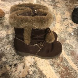 Girls Winter Boots Size 9