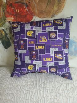 LSU Throw Pillow