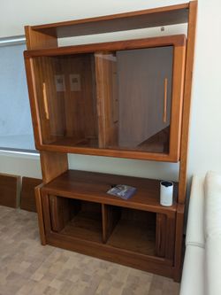 Vintage Danish Modern Teak Credenza Bar Display Cabinet