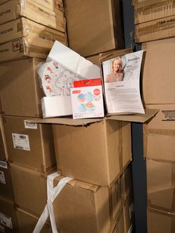 ***Clearance Sale Over 600 Pcs + 5 electric kids cars Take All one price Overstock Pallets