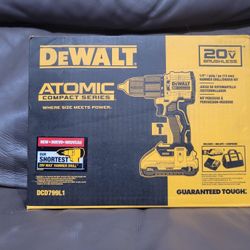 Dewalt Atomic Hammer Drill Driver Kit New 