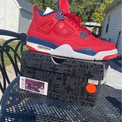 Jordan 4 Retro FIBA