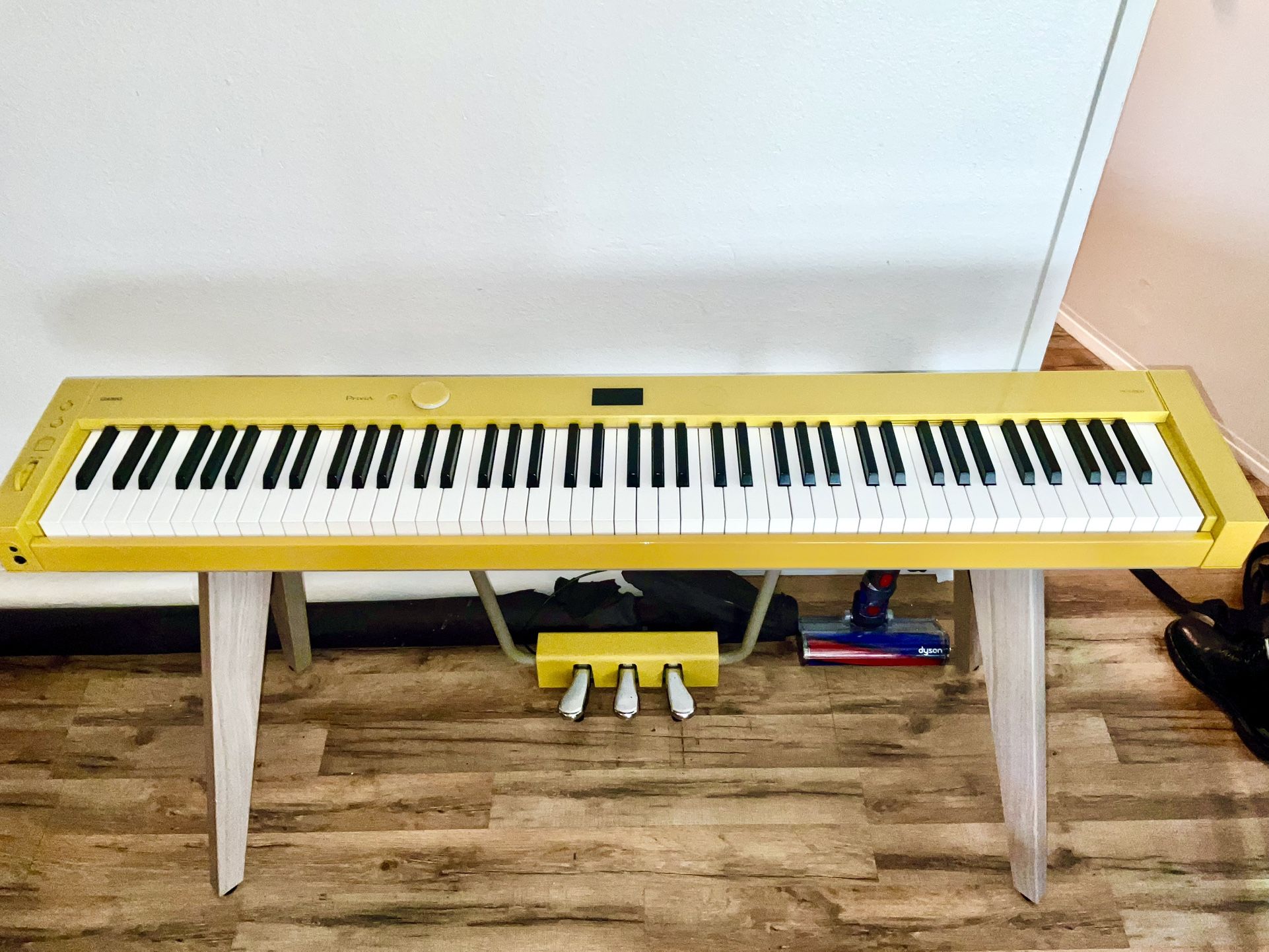 High Quality Digital Piano With Remarkable Sound: Casio Privia PX-S7000
