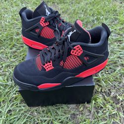 Jordan 4