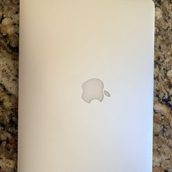 MacBook Pro, 13-inch, excellent condition