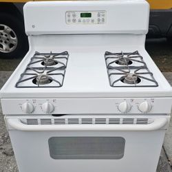 GE Gas Stove