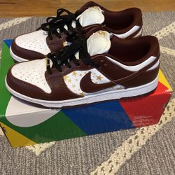 Nike SB Dunk Low Supreme Stars 