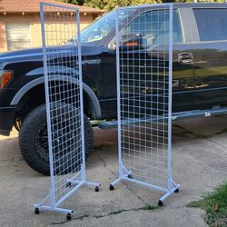 Stand New Nuevos Cada Uno $45