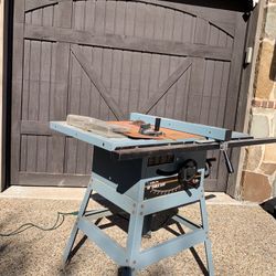 Great Condition 10” Heavy Duty Table Saw 