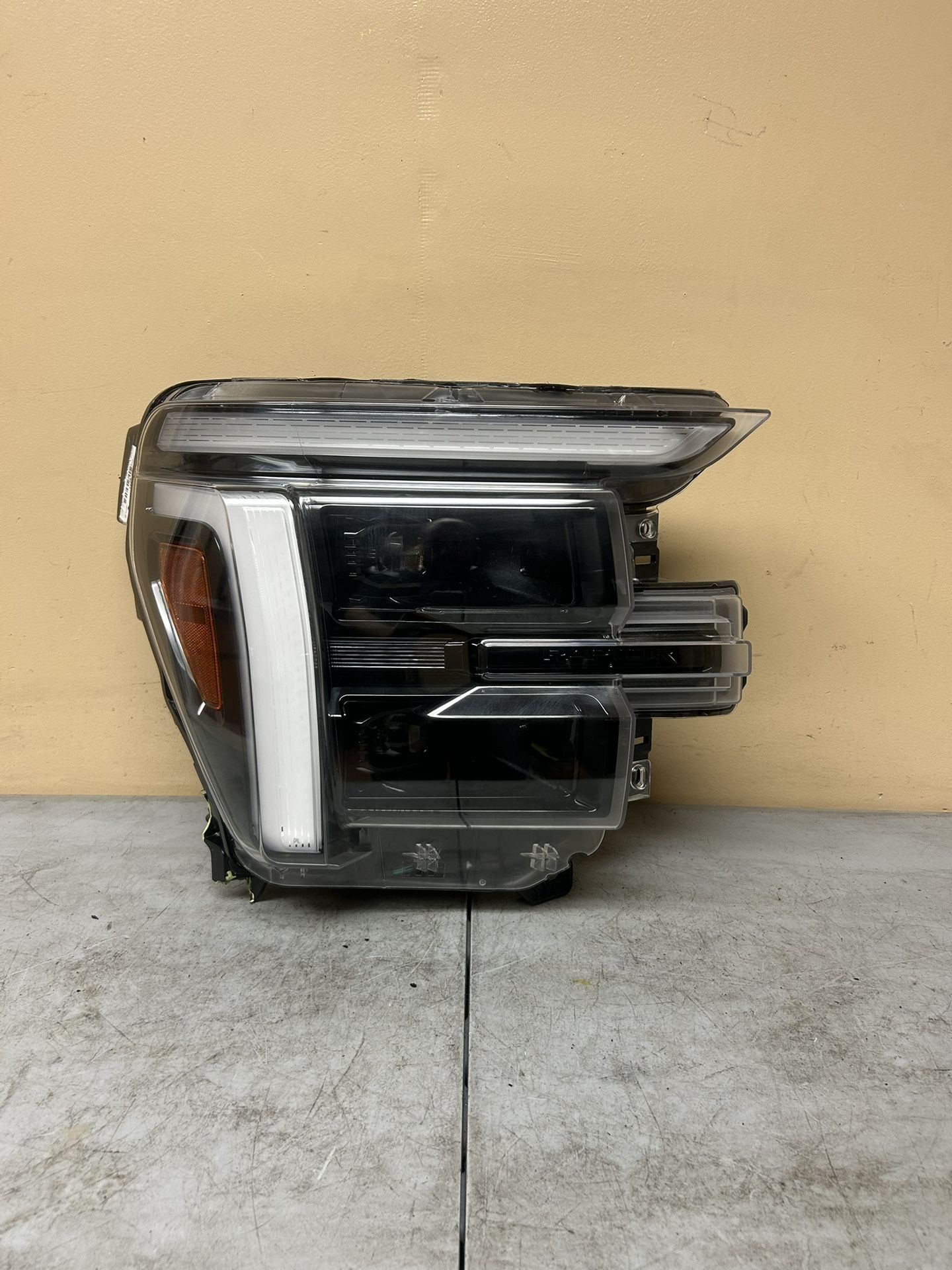 2024 2025 Ford F150 Raptor Right Passenger Side Headlight Oem