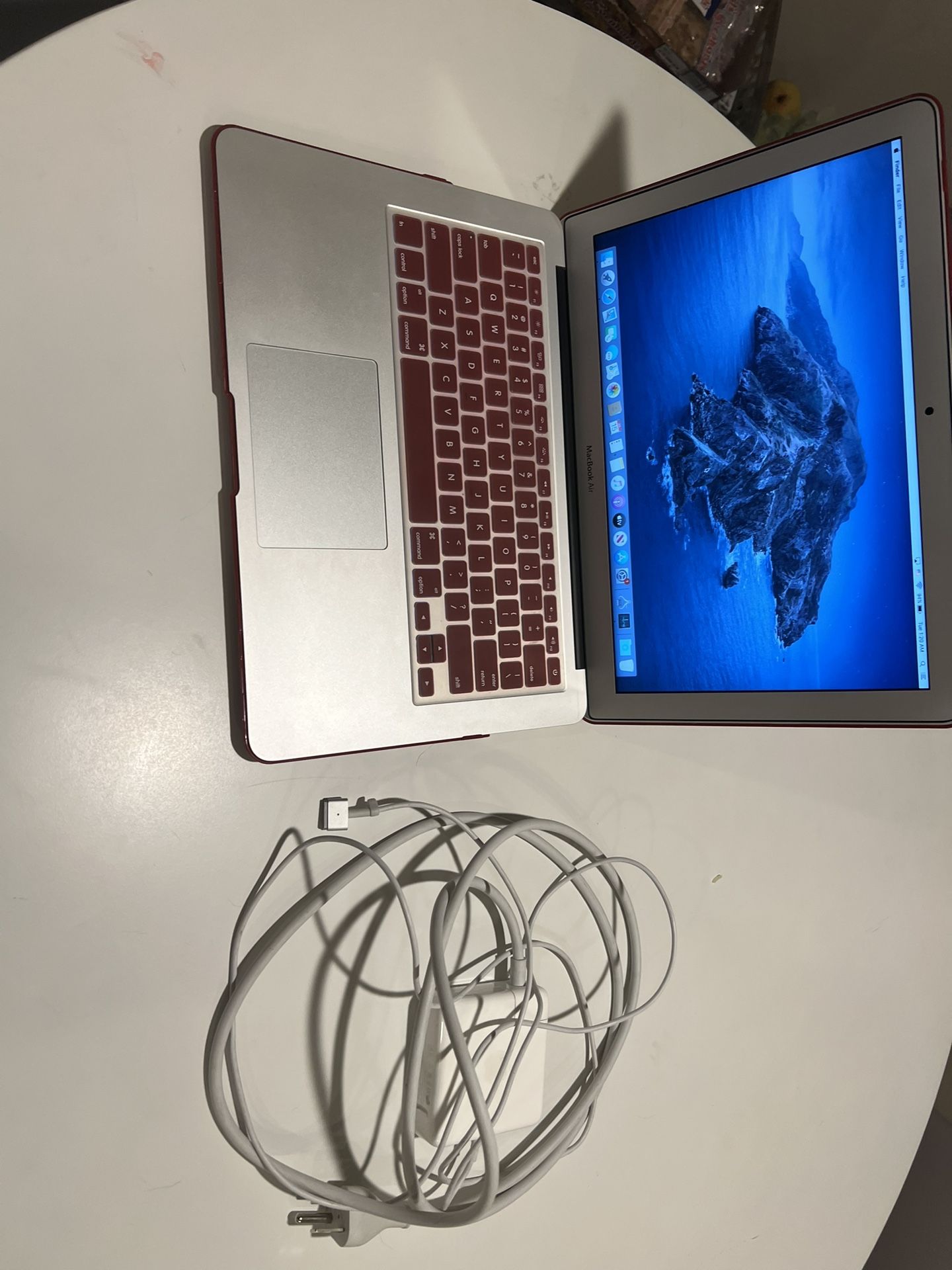 MacBook Air 13”