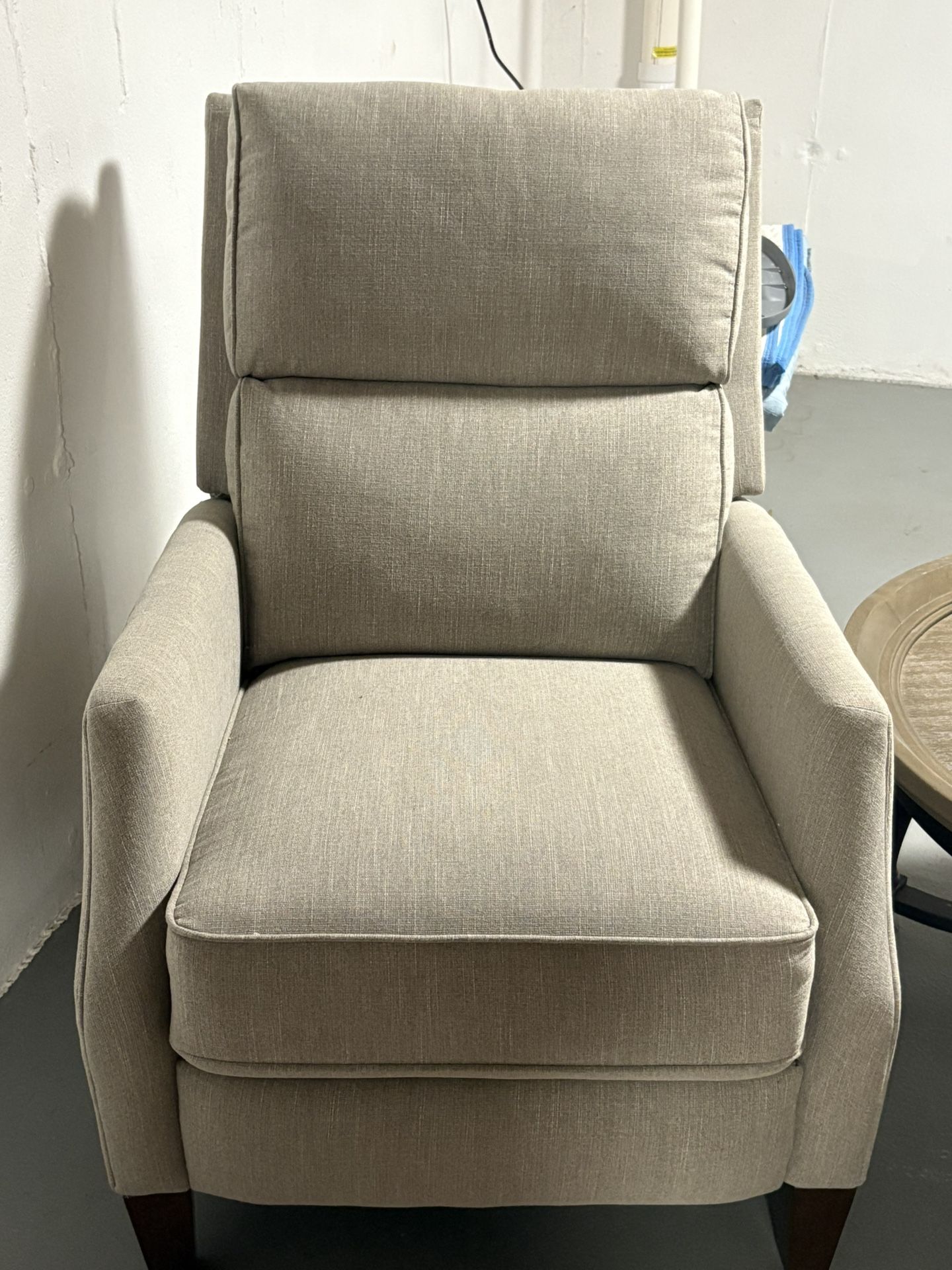 Recliner Set $100