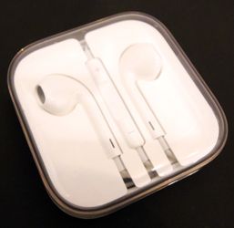 Apple EarPods with Remote and Mic