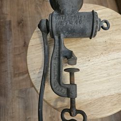 Antique Hand Crank Food Grinder