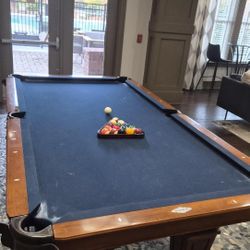 Pool Table Set - Normal Wear 