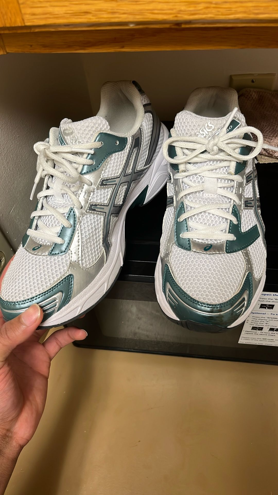 ASICS Size 10