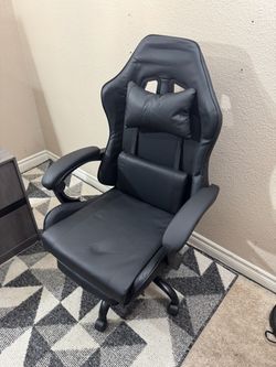 Black Gaming Chair