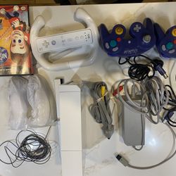 Nintendo Wii Set With Game