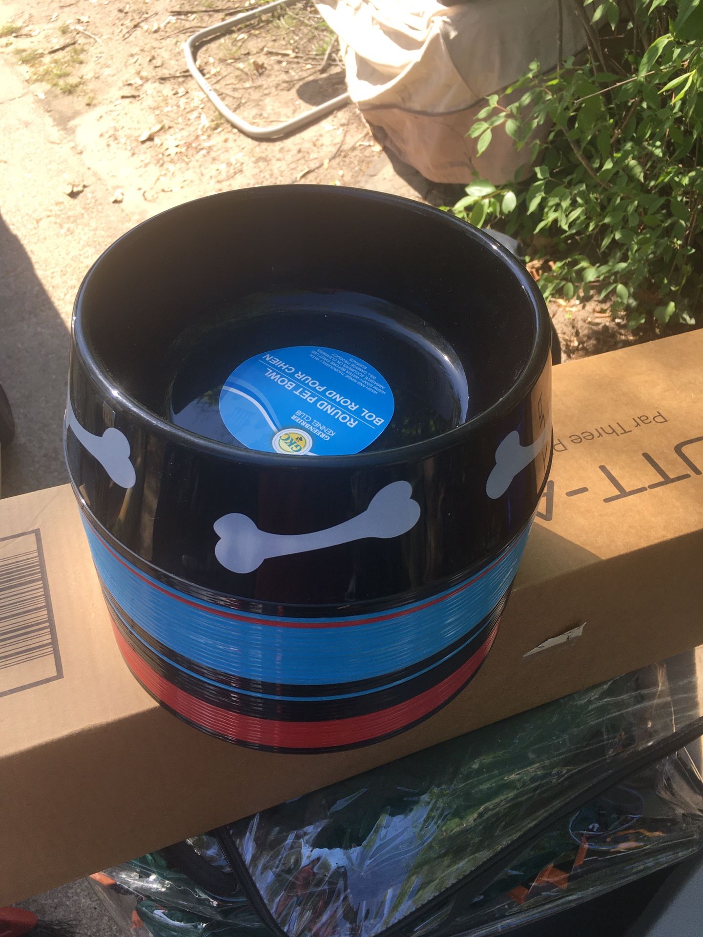 Brand New 35 Dog Water Bowls Everything For $20 Firm