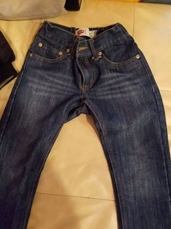Levi's jeans size 8 reg.