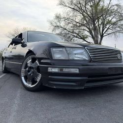 1997 Lexus LS 400