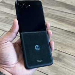 Motorola raze Ultra 2025  5G Unlocked 
