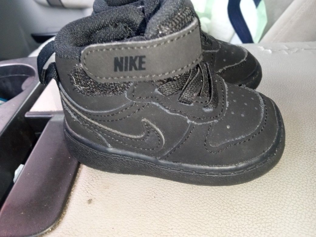 Baby Brand Name Shoes Size 2c , 3c And 4c 