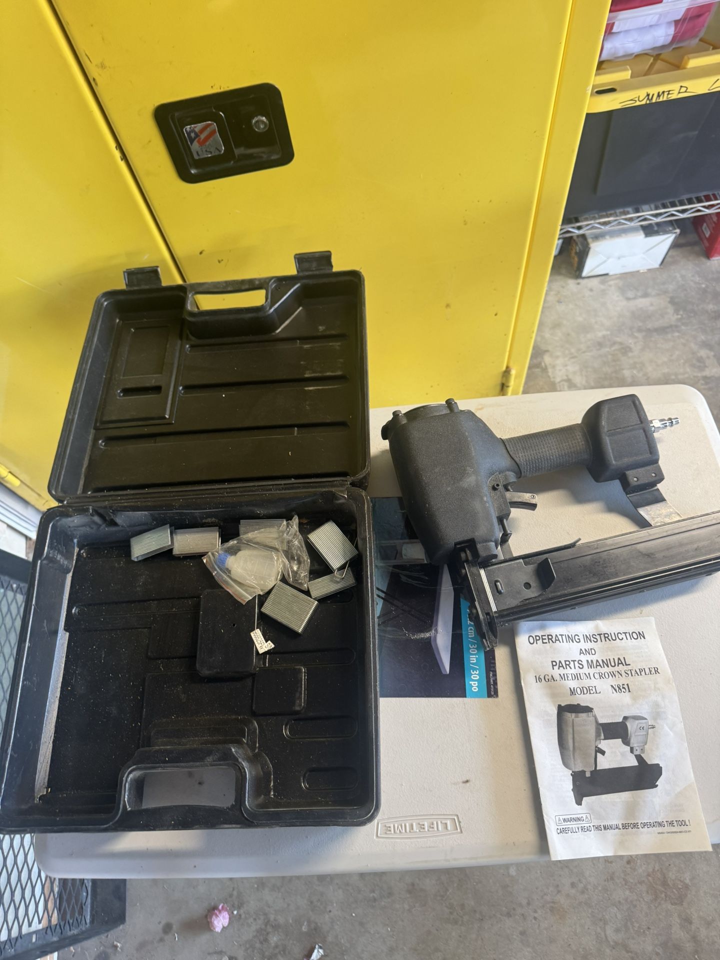 Professional Heavy Duty Stapler Pneumatic Nail