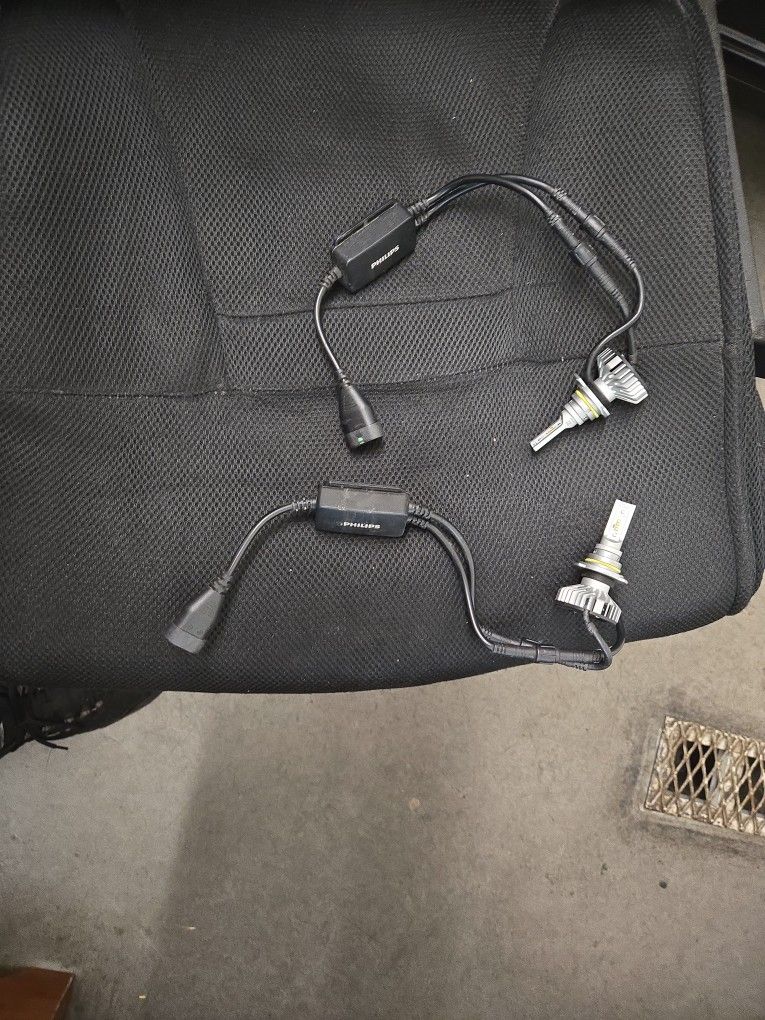 LED Headlamp Bulbs And Ballast