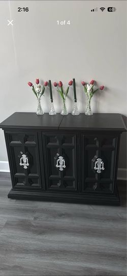 Console table