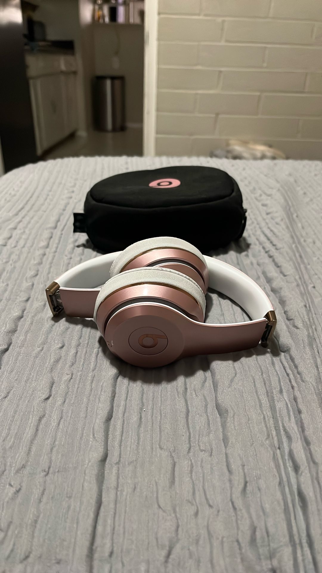 Beats Solo 3 Pink