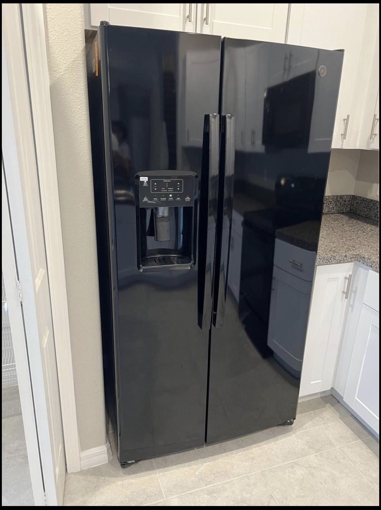 black Kitchen Appliances