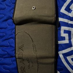 Prada Wallet (Tri Fold)