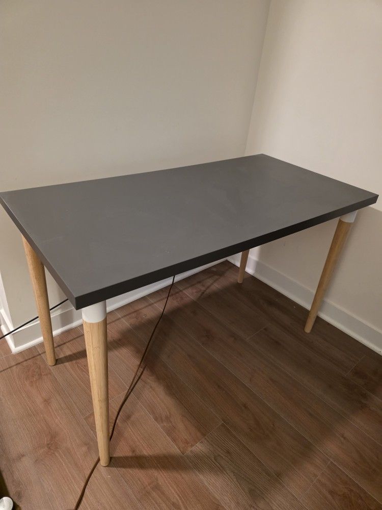 IKea Table